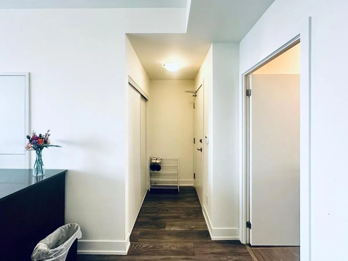 Apartment Super View Condo Next To 404Hwy & Fairview Mall Toronto